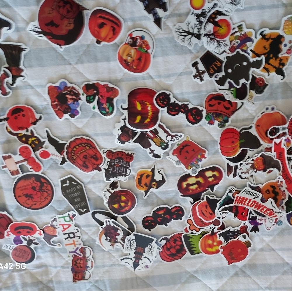 15 pcs. Halloween Stickers. Random. Bags, Books, School, Bottle,…